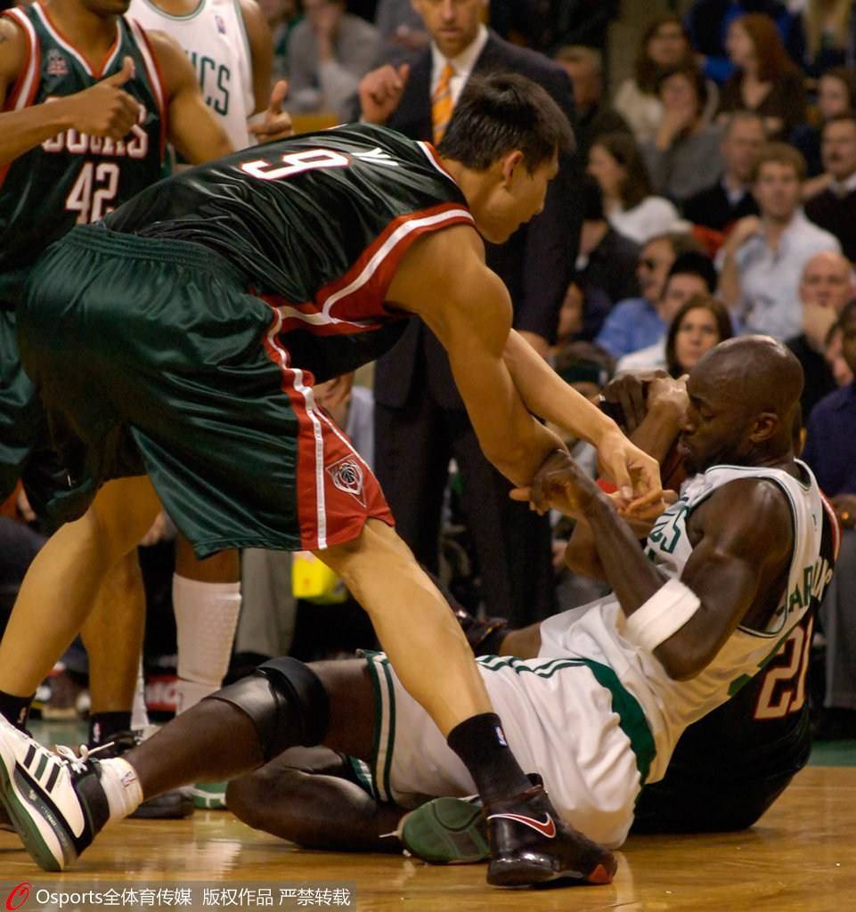 动作不大打什么球是什么梗-动作不大打什么球是什么意思